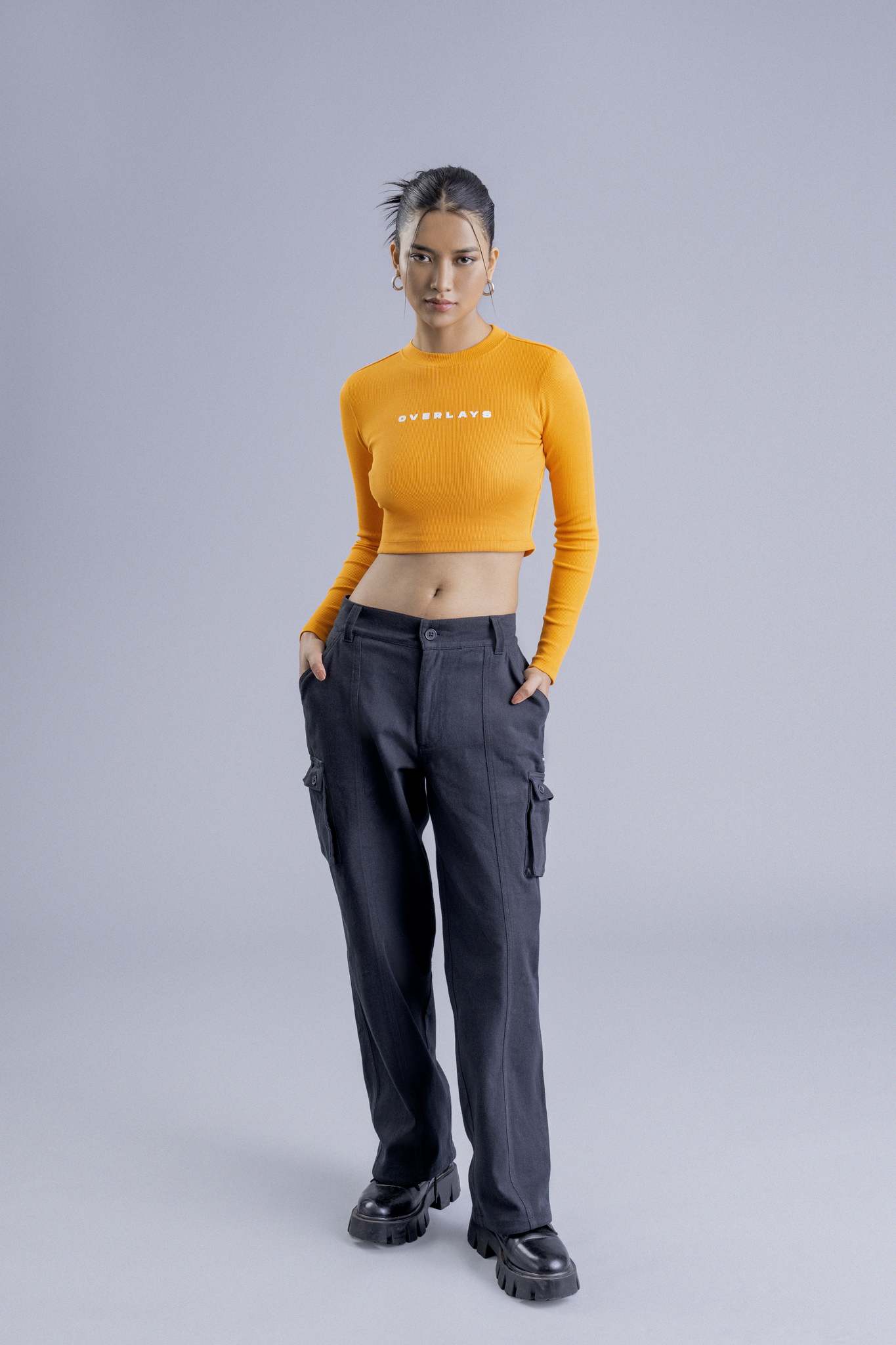 Blaze Ribbed Full Sleeves Crop Top
