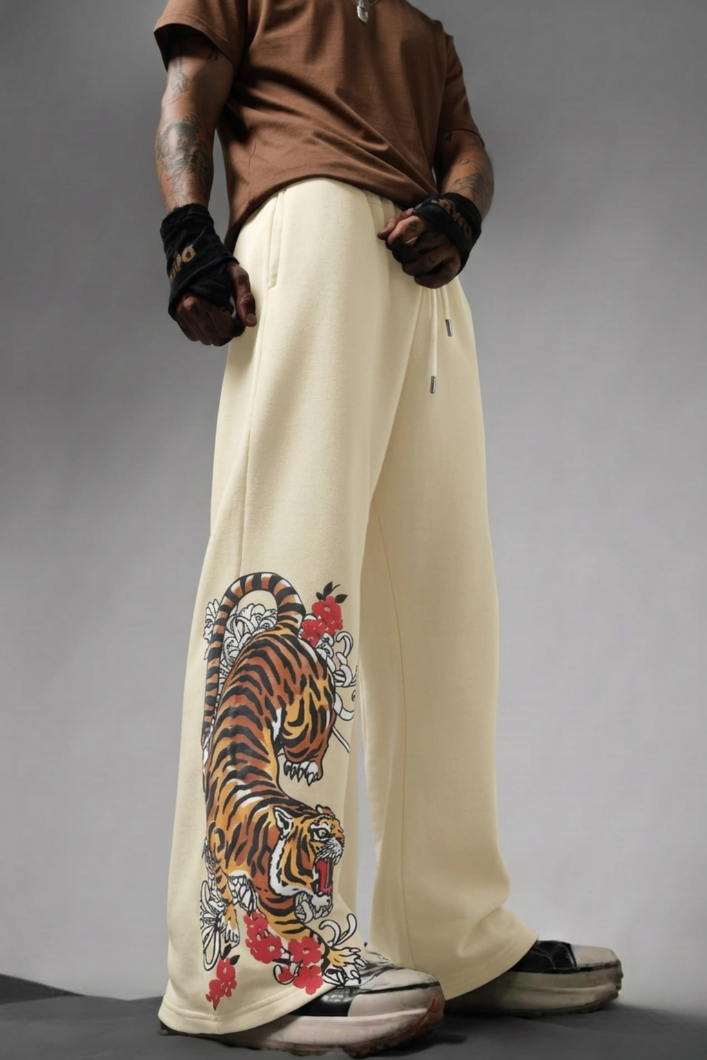 Wild Drift Beige Joggers