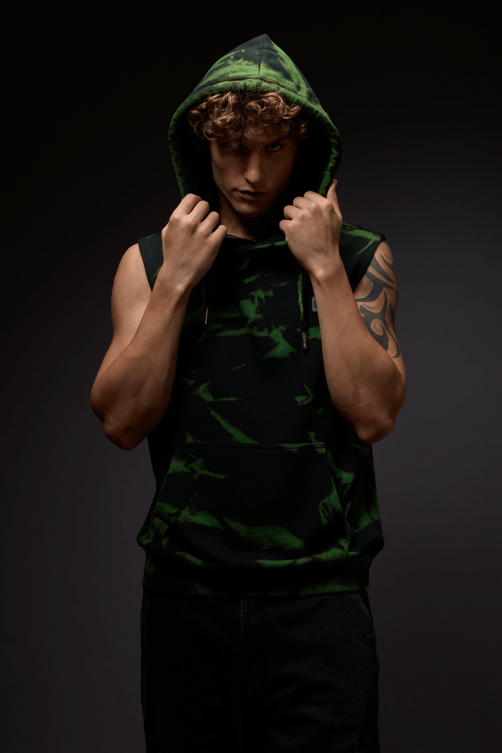 Flash Hood Sleeveless Tank top