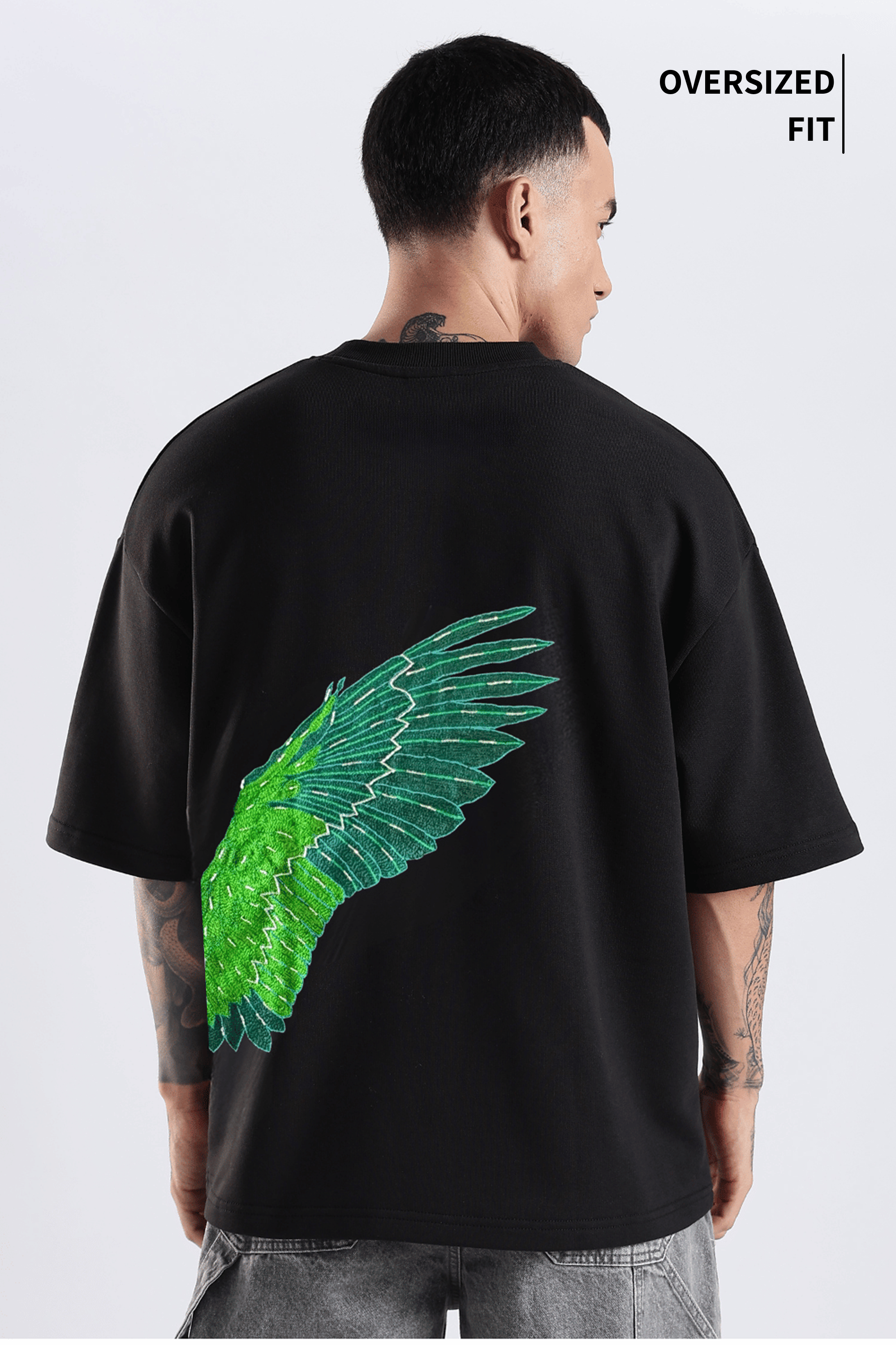 Star Brust Shield Wings Black Oversized Fit T-Shirt