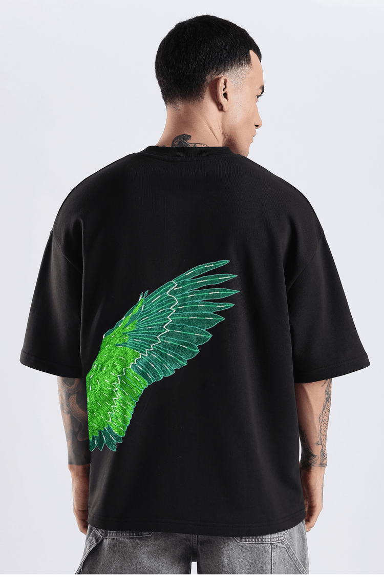 Star Brust Shield Wings Black Oversized Fit T-Shirt
