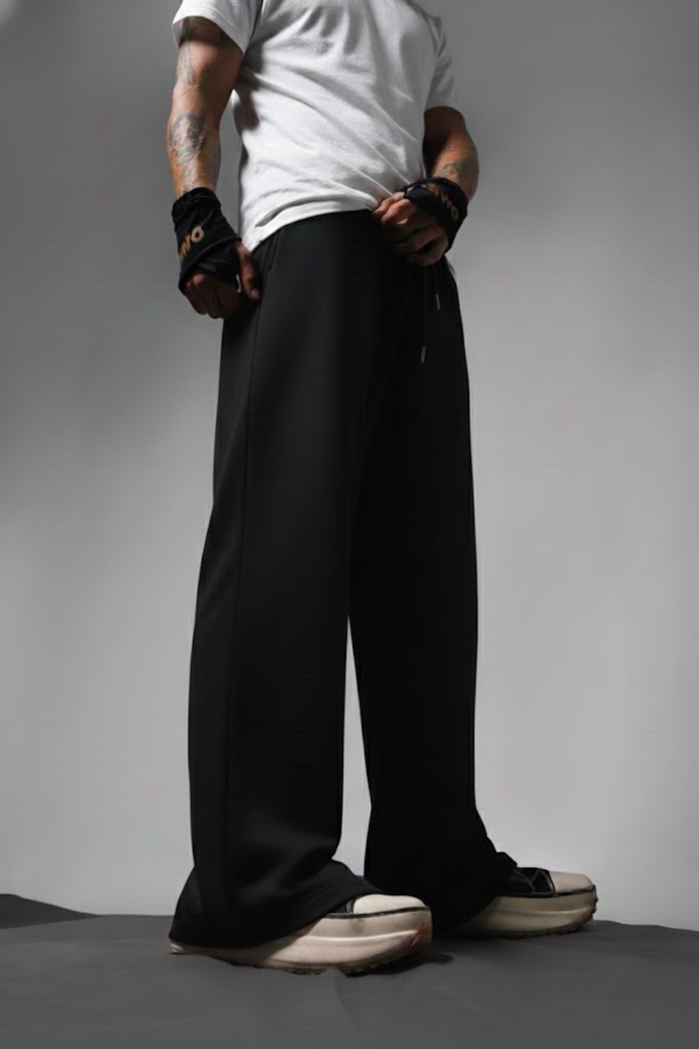 Noir heavyweight black joggers