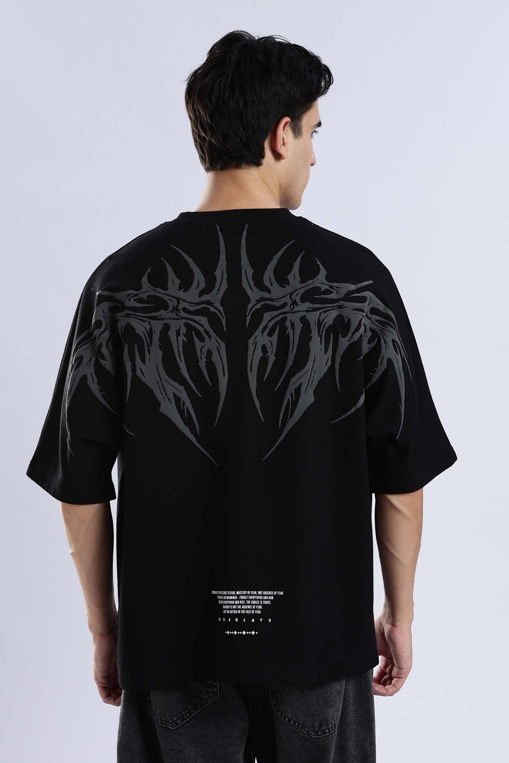Shadow Wings Black Oversized T-Shirt – Overlays