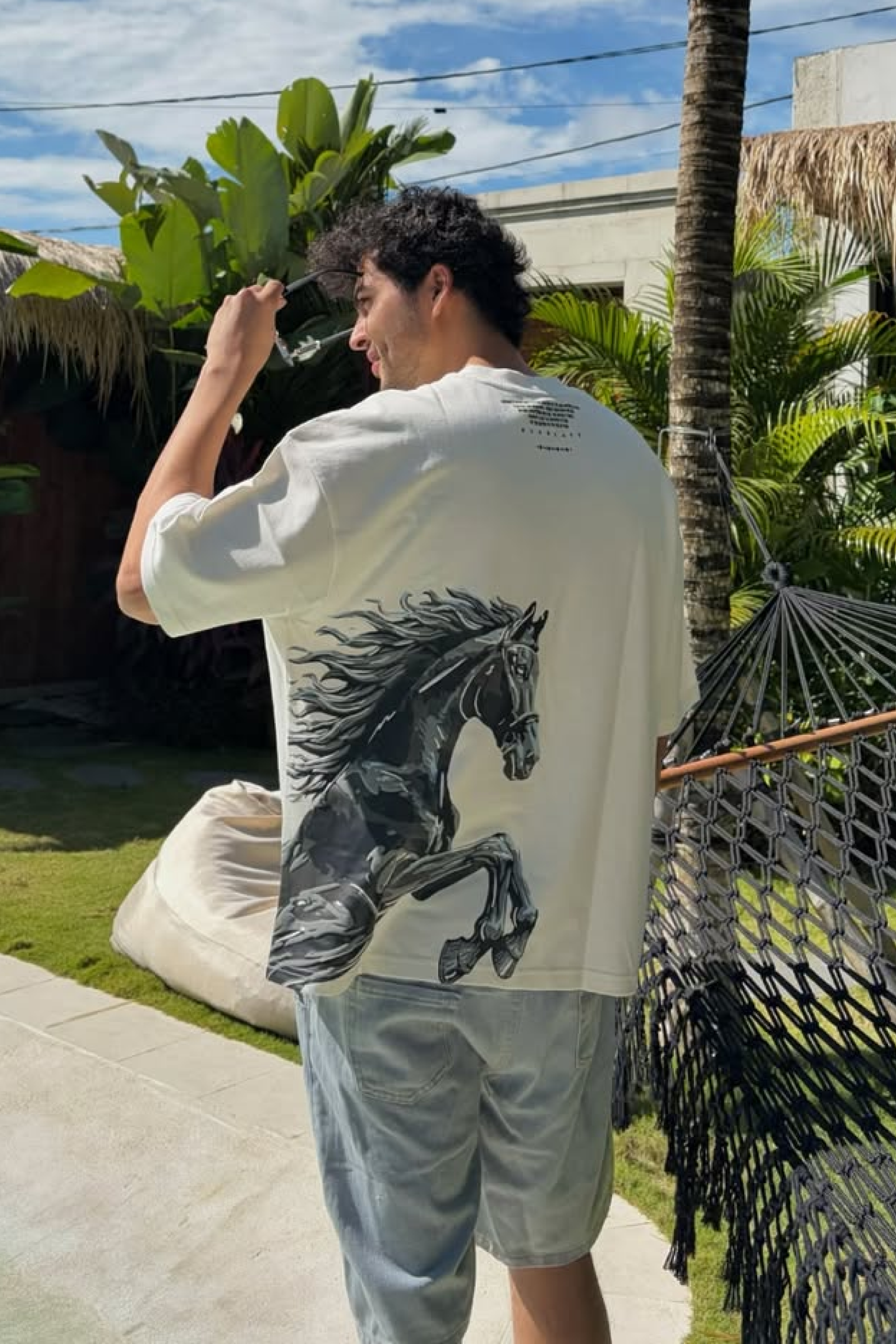 Stallion Oversized T-shirt