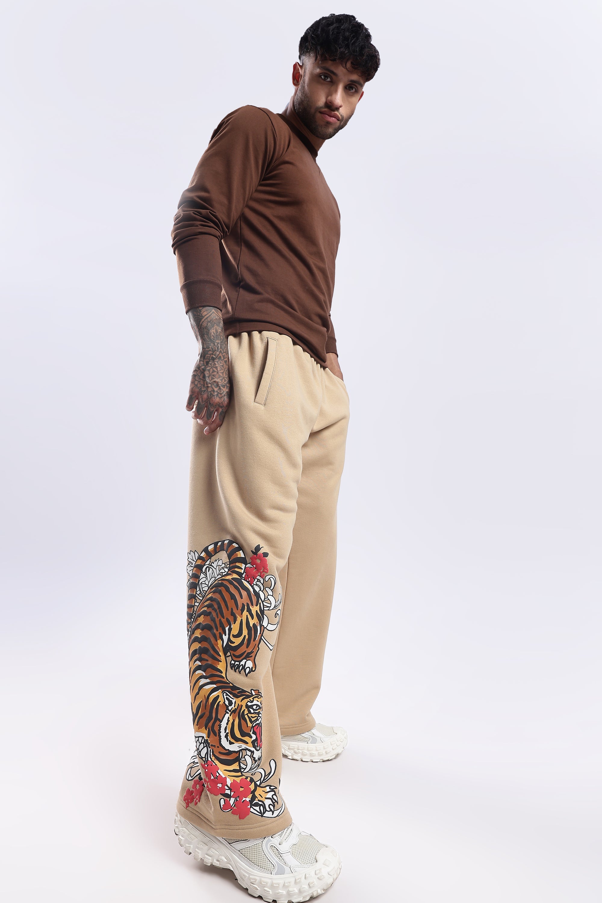 Tiger Beige joggers