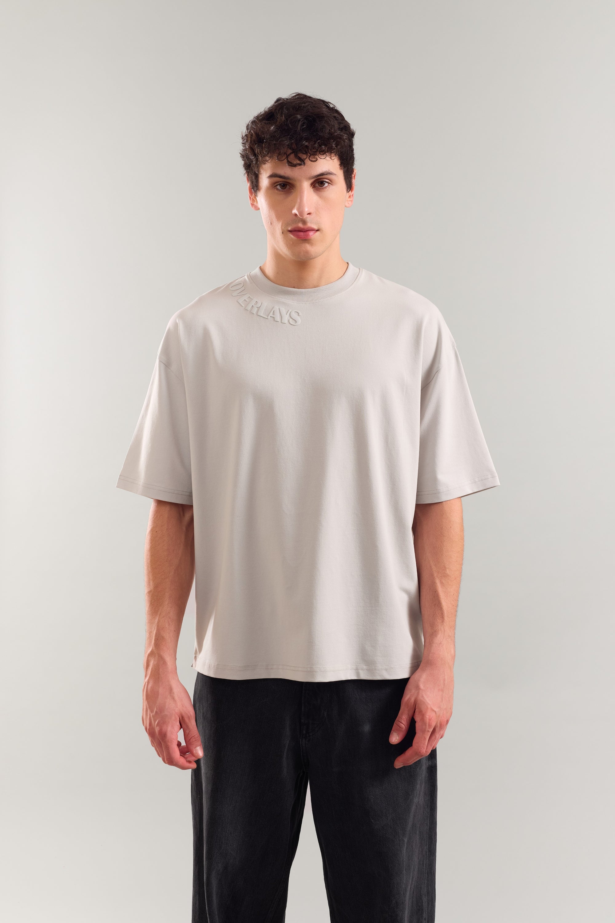 Grey wild - The wild Arc Oversized T-shirt - Ultra Soft